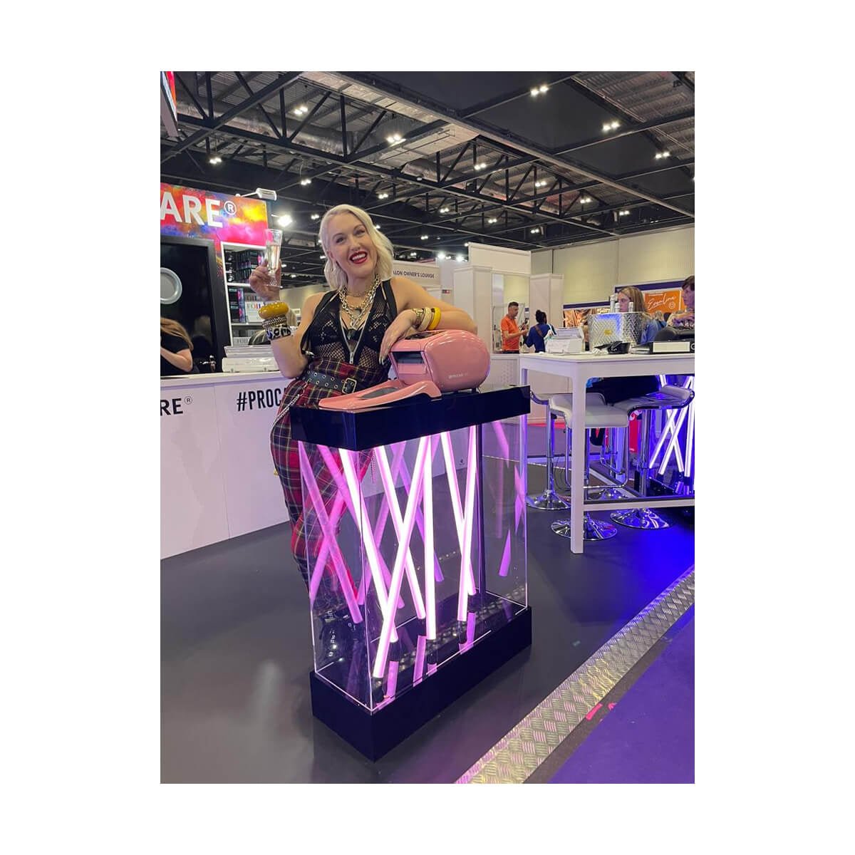 PROCARE 24*7 DISPENSER AUTOMAT - RUTINA.roPROCARE 24*7 DISPENSER AUTOMATRUTINA.roRUTINA.ro