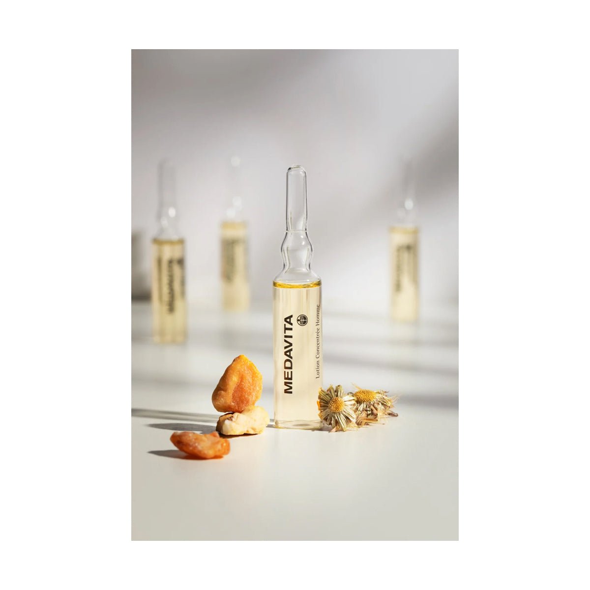 Fiole tratament anticadere par barbati Medavita, stimuleaza cresterea parului, pentru toate tipurile de scalp 13x6ml - RUTINA.roFiole tratament anticadere par barbati Medavita, stimuleaza cresterea parului, pentru toate tipurile de scalp 13x6mlRUTINA.roRUTINA.ro